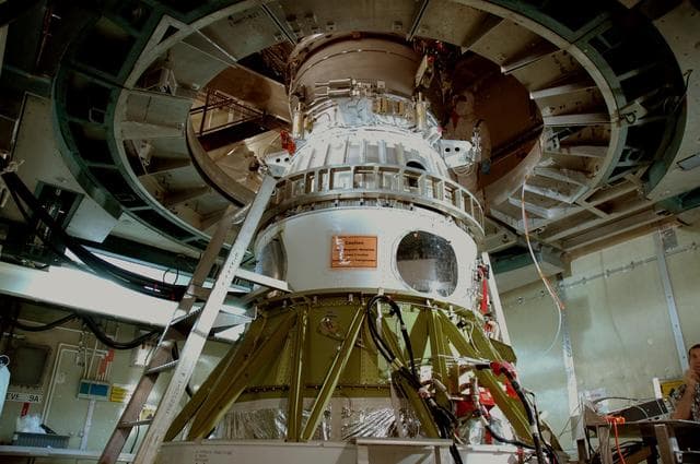 NASA image: KSC-06pd2282