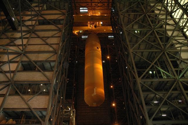 NASA image: KSC-06pd2288