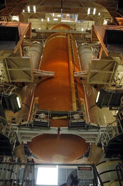 NASA image: KSC-06pd2291