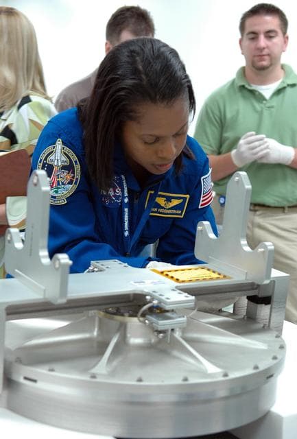 NASA image: KSC-06pd2306