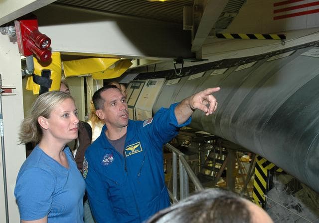 NASA image: KSC-06pd2344