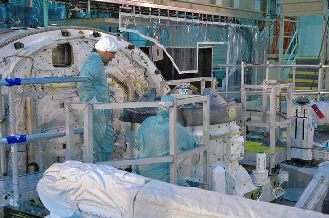 NASA image: KSC-06pd2351