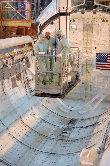 NASA image: KSC-06pd2356