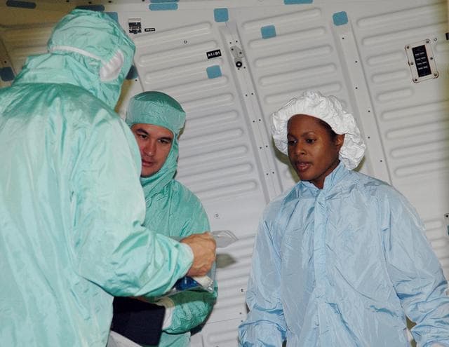 NASA image: KSC-06pd2361