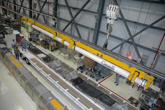 NASA image: KSC-06pd2365