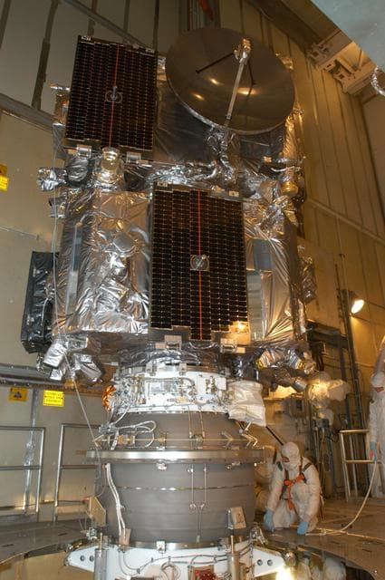 NASA image: KSC-06pd2370
