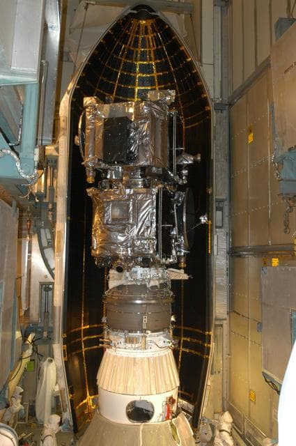 NASA image: KSC-06pd2377