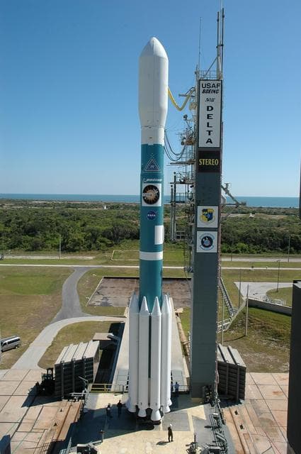 NASA image: KSC-06pd2391