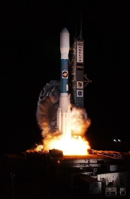 NASA image: KSC-06pd2397