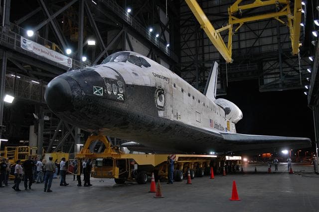 NASA image: KSC-06pd2420