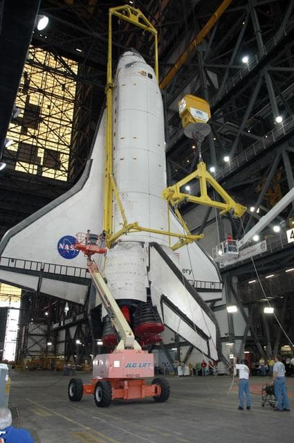NASA image: KSC-06pd2427