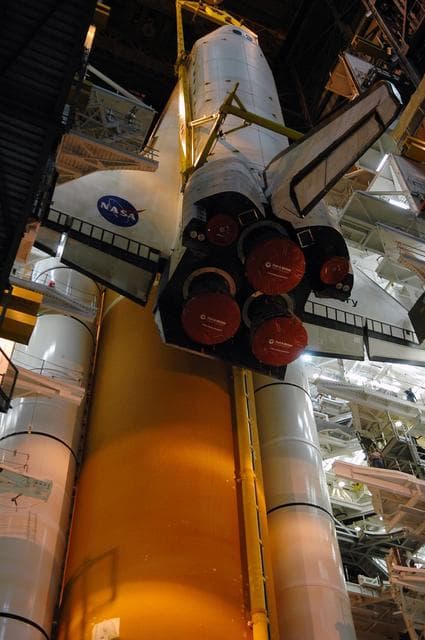 NASA image: KSC-06pd2437