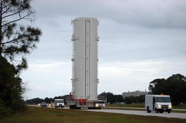 NASA image: KSC-06pd2452