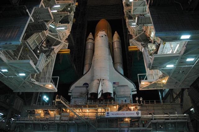NASA image: KSC-06pd2468