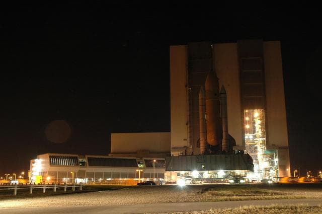 NASA image: KSC-06pd2473