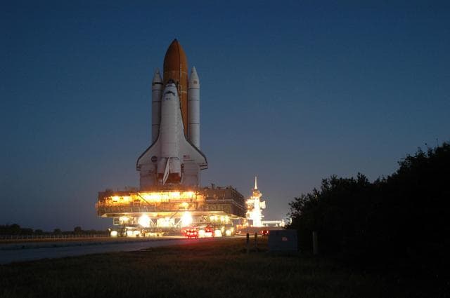 NASA image: KSC-06pd2474