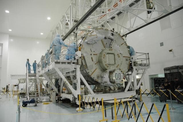 NASA image: KSC-06pd2500