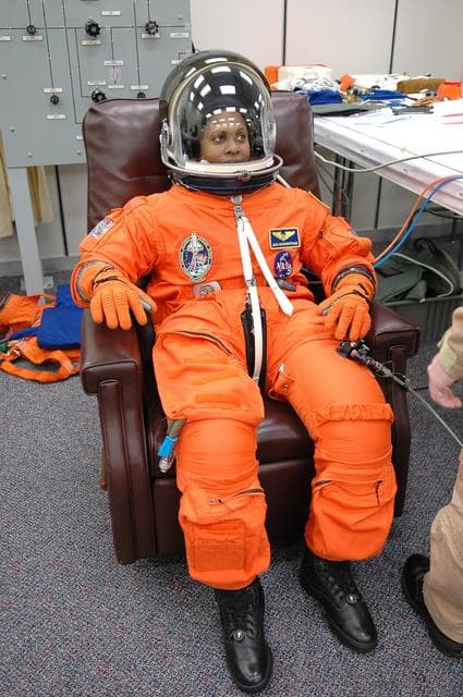 NASA image: KSC-06pd2550
