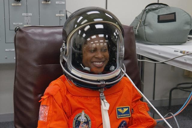 NASA image: KSC-06pd2582