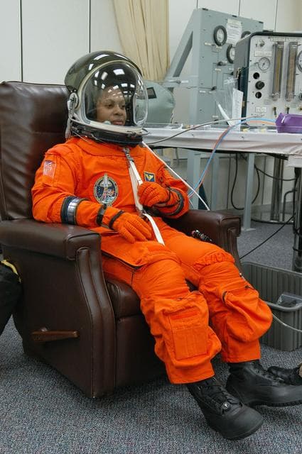 NASA image: KSC-06pd2584