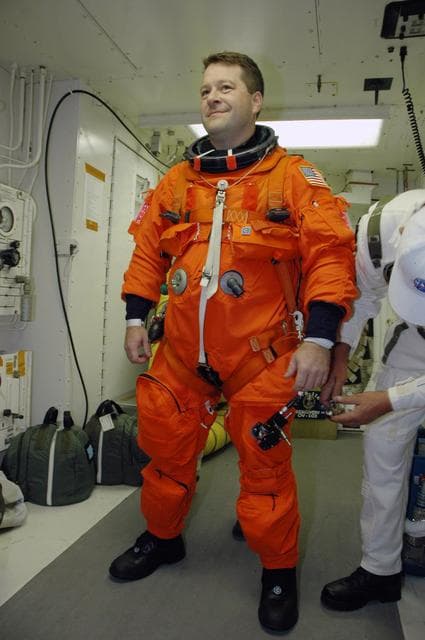 NASA image: KSC-06pd2603
