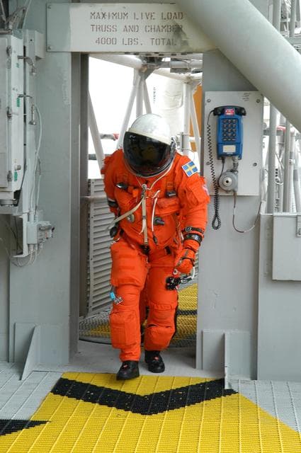 NASA image: KSC-06pd2606