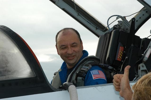 NASA image: KSC-06pd2629