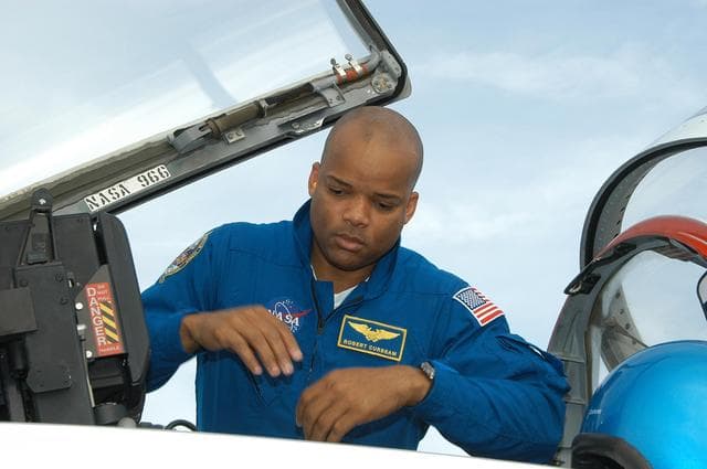 NASA image: KSC-06pd2630
