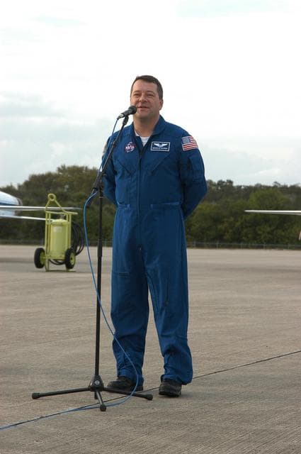 NASA image: KSC-06pd2638