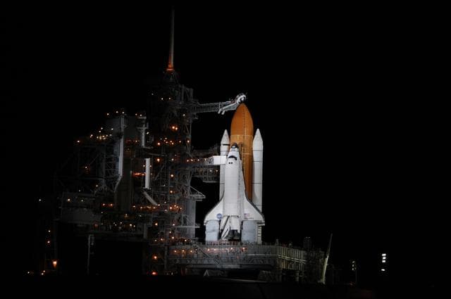 NASA image: KSC-06pd2669