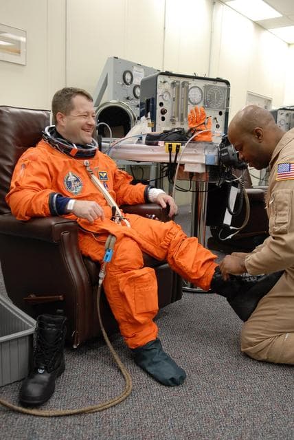 NASA image: KSC-06pd2677
