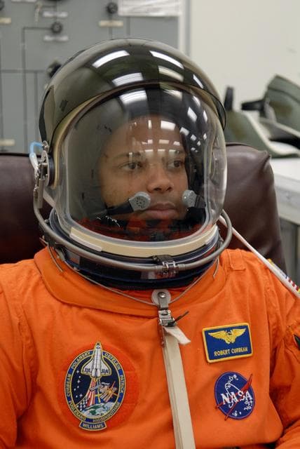 NASA image: KSC-06pd2727