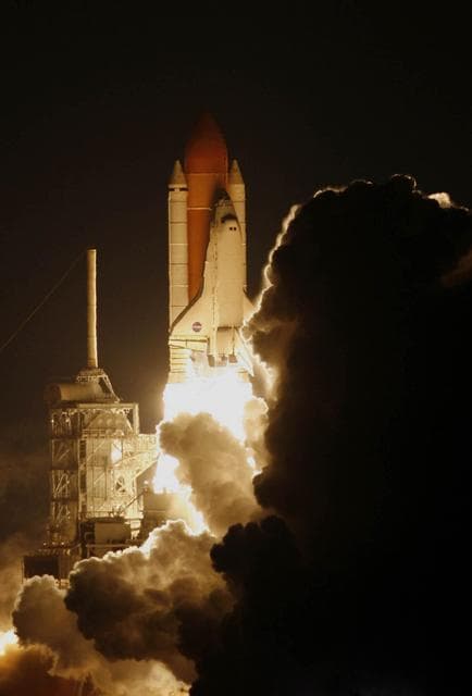 NASA image: KSC-06pd2736