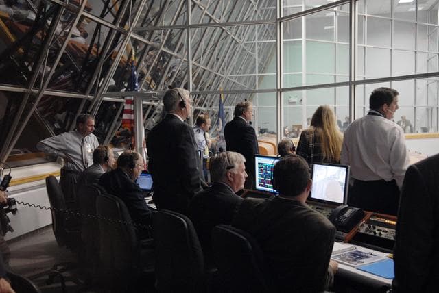 NASA image: KSC-06pd2739