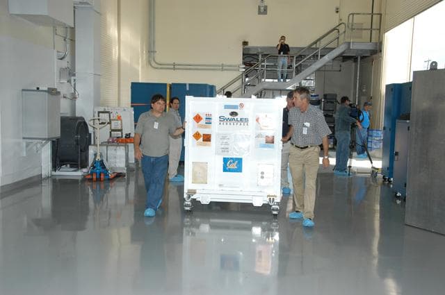 NASA image: KSC-06pd2786
