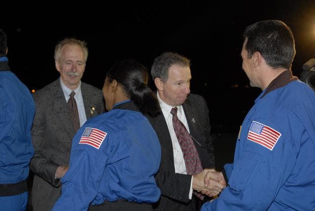 NASA image: KSC-06pd2882