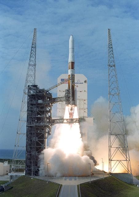 NASA image: KSC-06pp0947