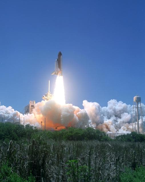 NASA image: KSC-06pp1468