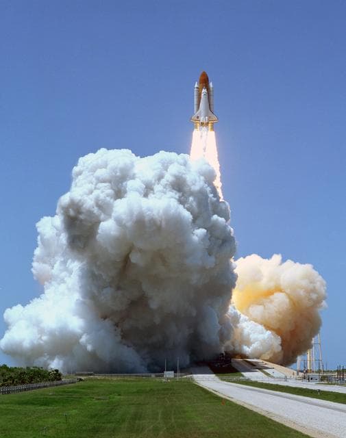 NASA image: KSC-06pp1470