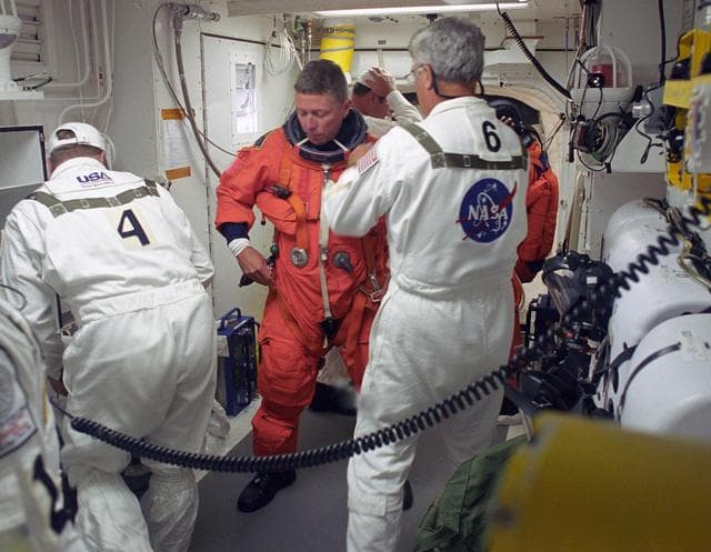 NASA image: KSC-06pp1478