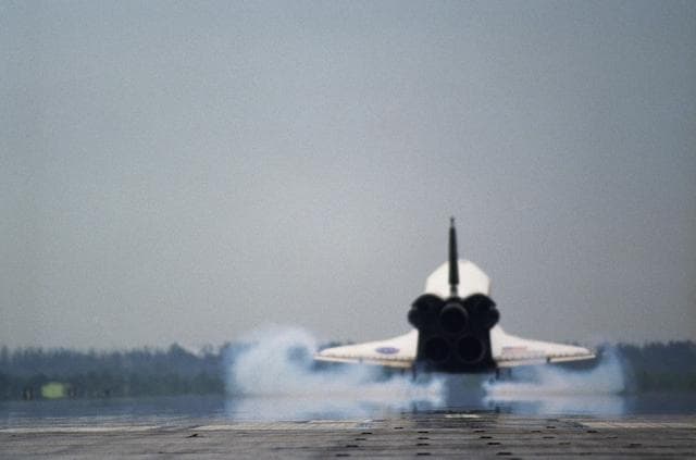 NASA image: KSC-06pp1623