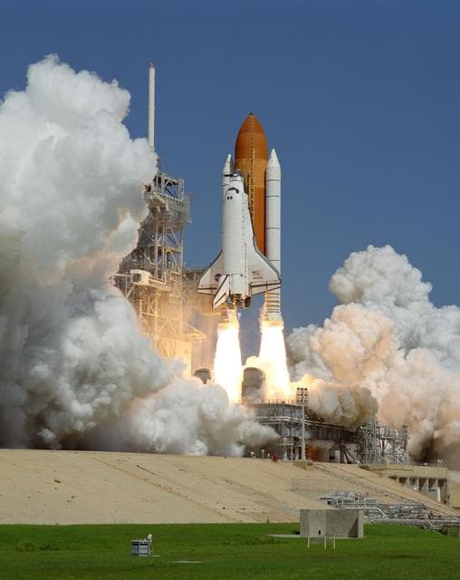 NASA image: KSC-06pp2156