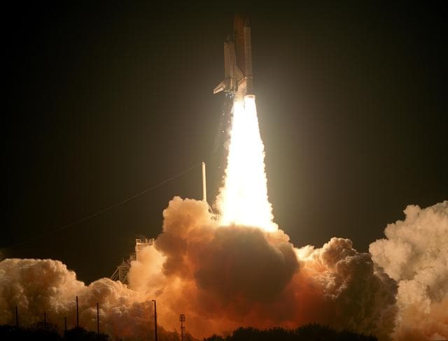 NASA image: KSC-06pp2751