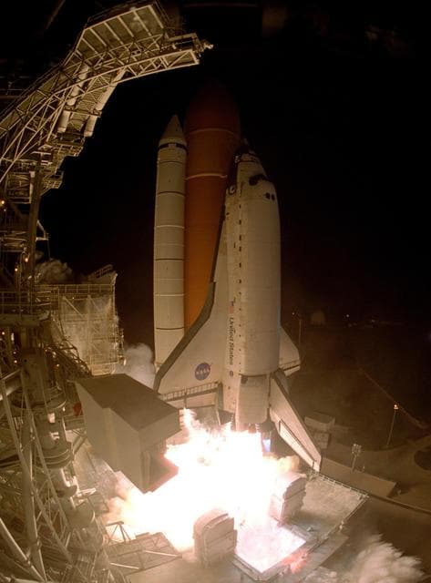 NASA image: KSC-06pp2768