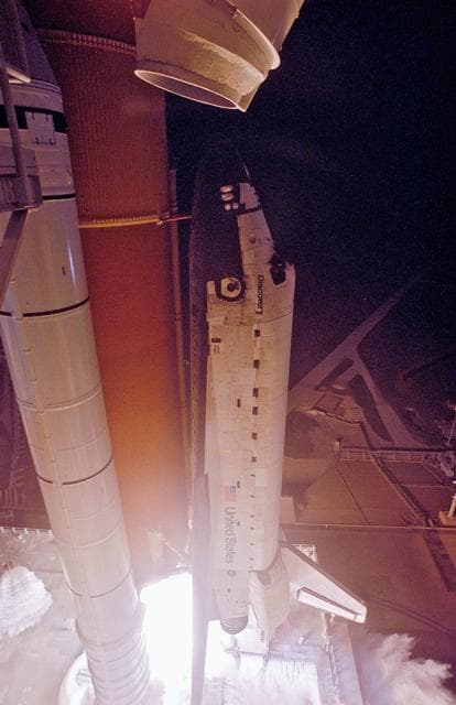 NASA image: KSC-06pp2771