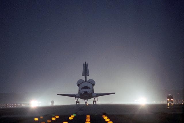 NASA image: KSC-06pp2896