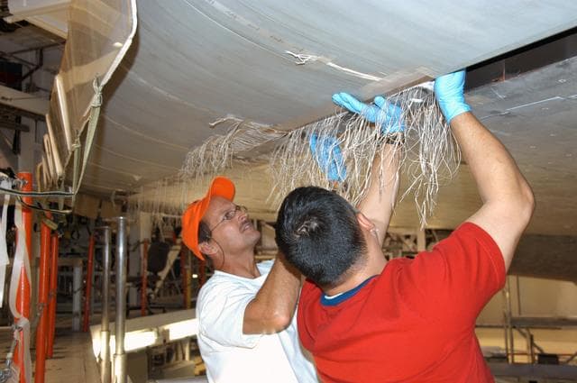 NASA image: Installing a Carrier Panel on Endeavor in OPF 2