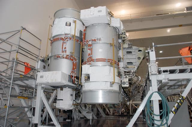 NASA image: STS-117 Media Showcase