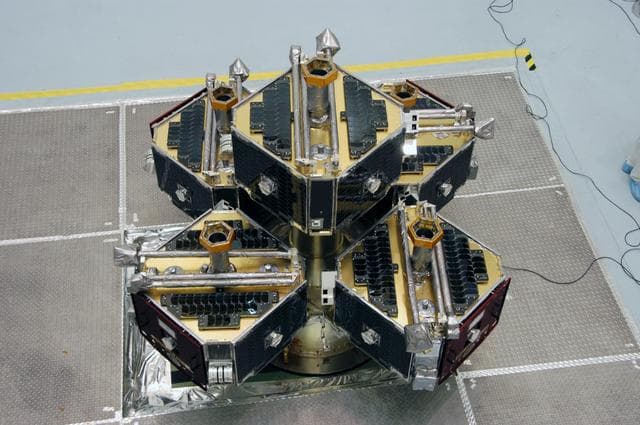 NASA image: KSC-07pd0072