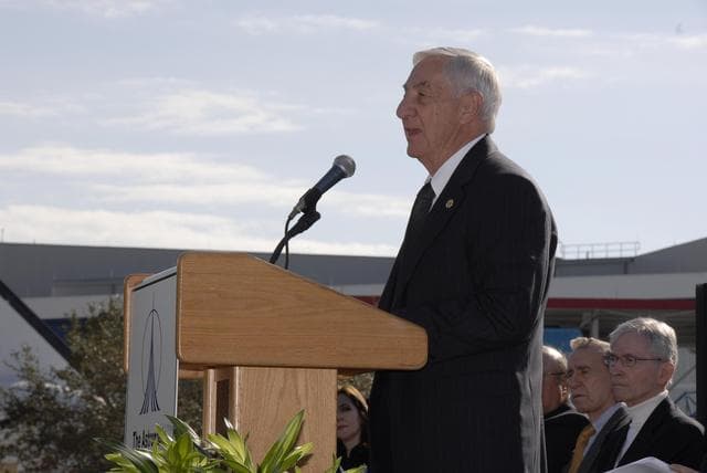 NASA image: KSC-07pd0176